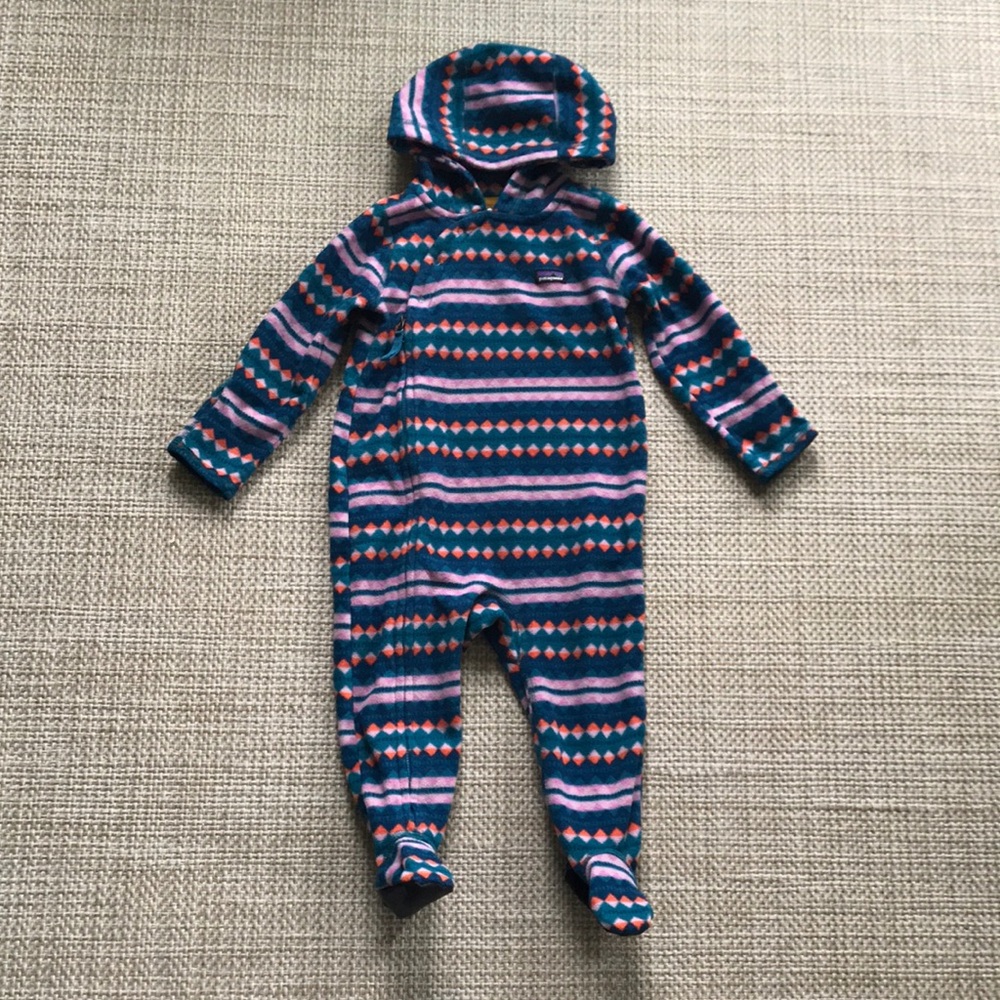 Patagonia Micro Fleece Bunting (size 12-18m)